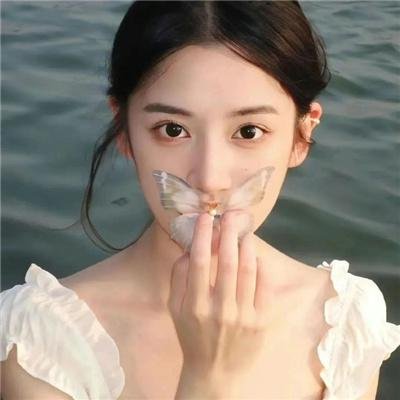 安娜华特的离奇命运